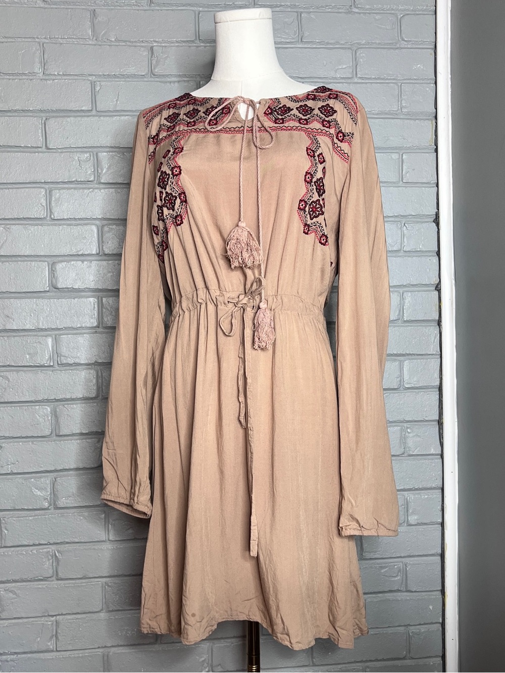 Rock & Roll Cowgirl Embroidered Boho Aztec Tunic Long Sleeve Dress Size Medium - Picture 3 of 14
